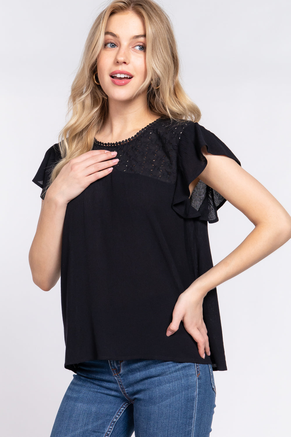 ACTIVE BASIC Ruffle Short Sleeve Crochet Blouse - Classique Collection
