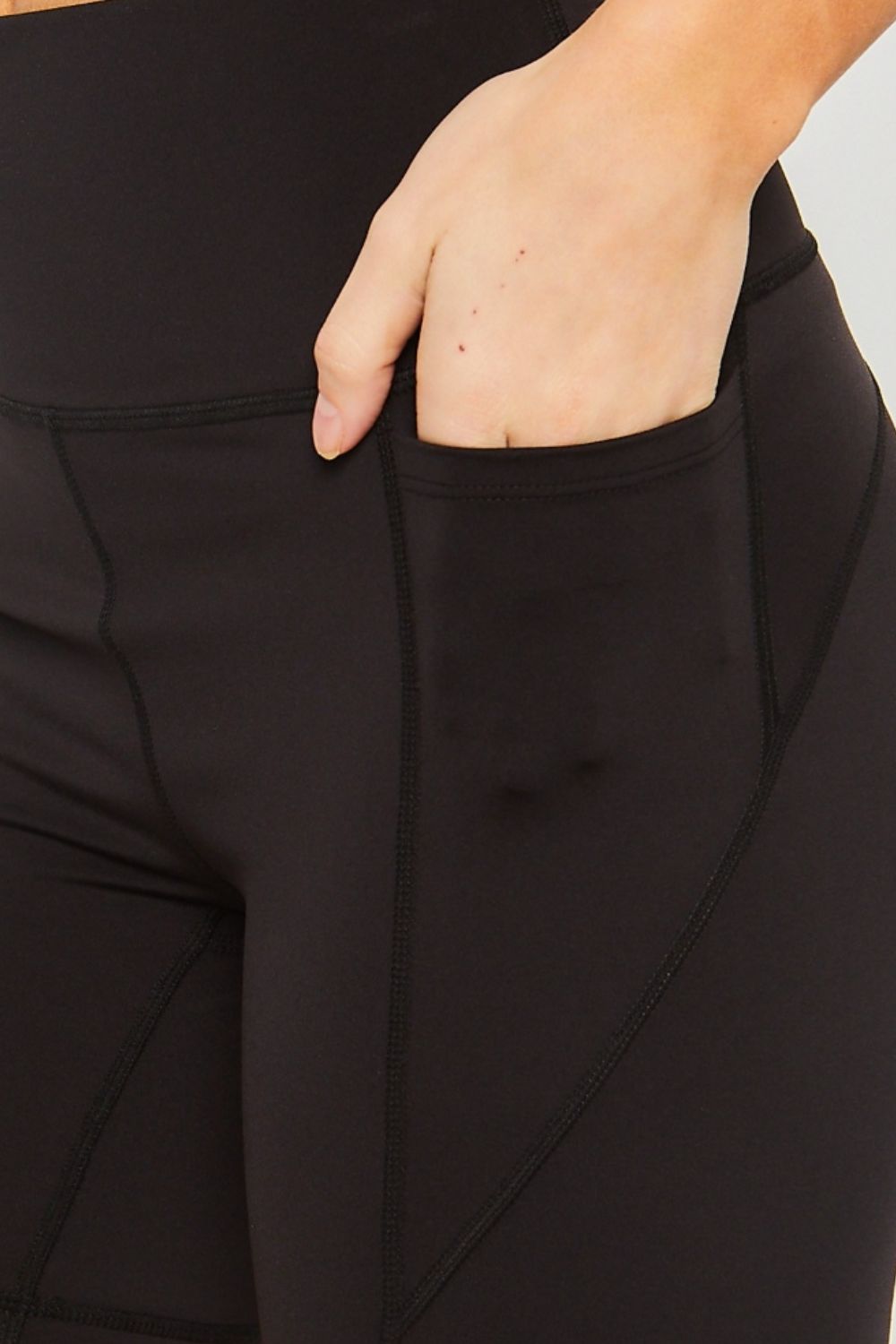 Love Tree High Waist Seam Detail Active Shorts - Classique Collection