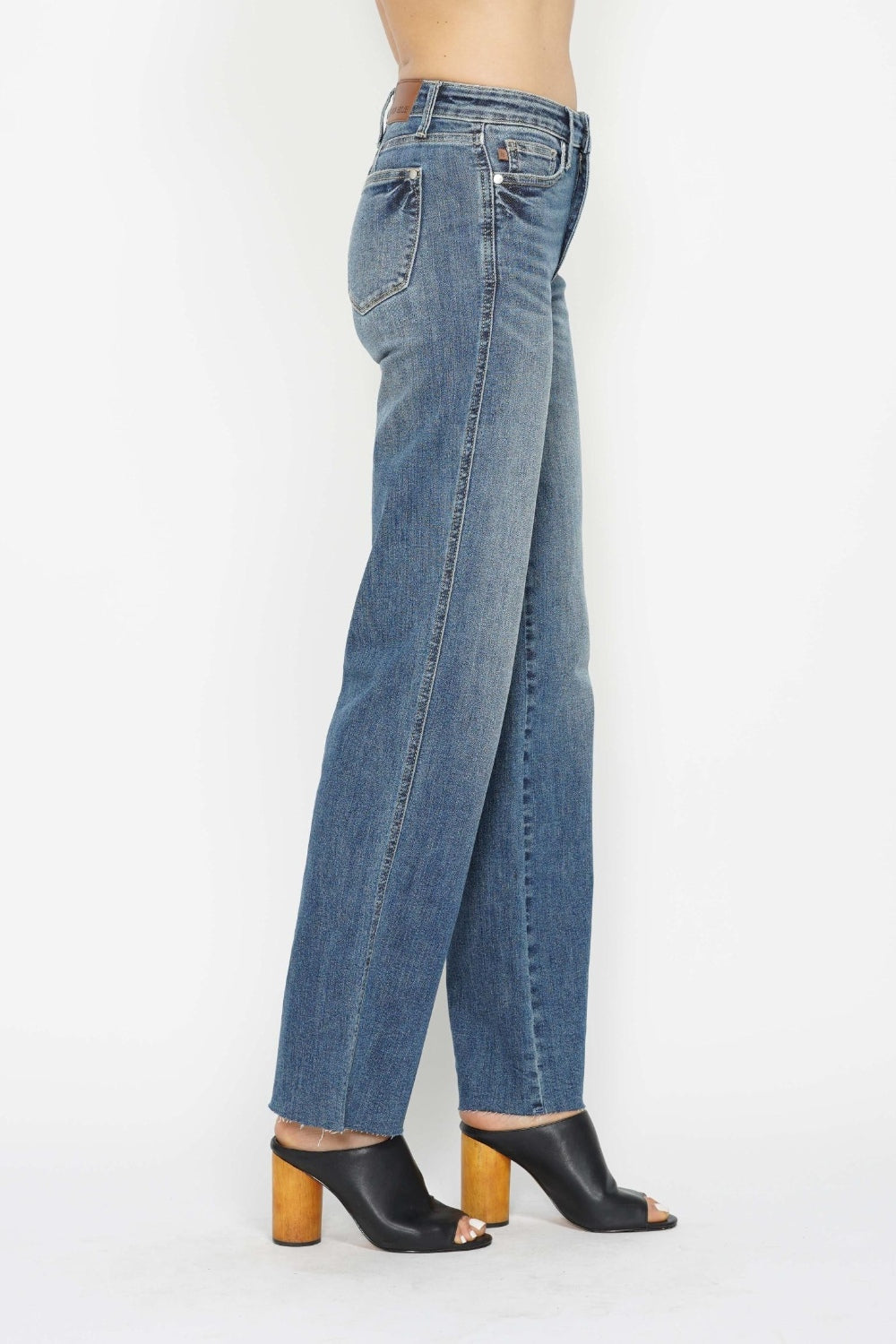 Judy Blue Full Size Tummy Control Straight Jeans - Classique Collection