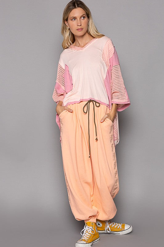 POL High-Low Contrast V-Neck Top - Classique Collection