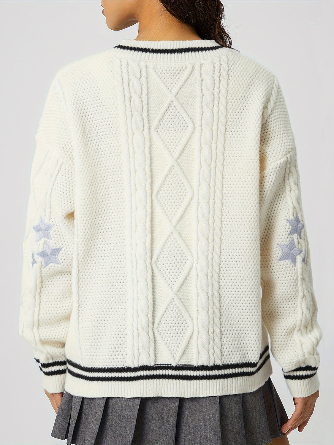 Star Embroidered V-Neck Long Sleeve Cardigan - ClassiQ