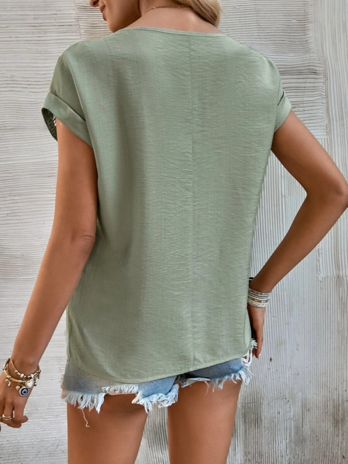 Cutout Round Neck Short Sleeve Top - ClassiQ