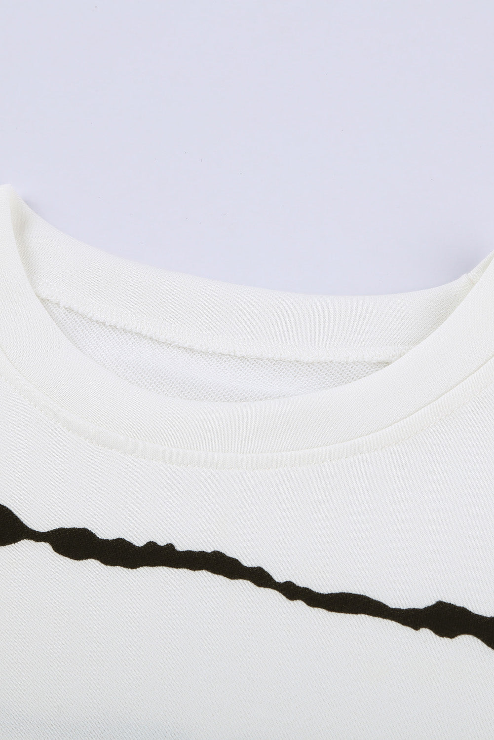 Slit Contrast Striped Round Neck Long Sleeve T-Shirt - Classique Collection