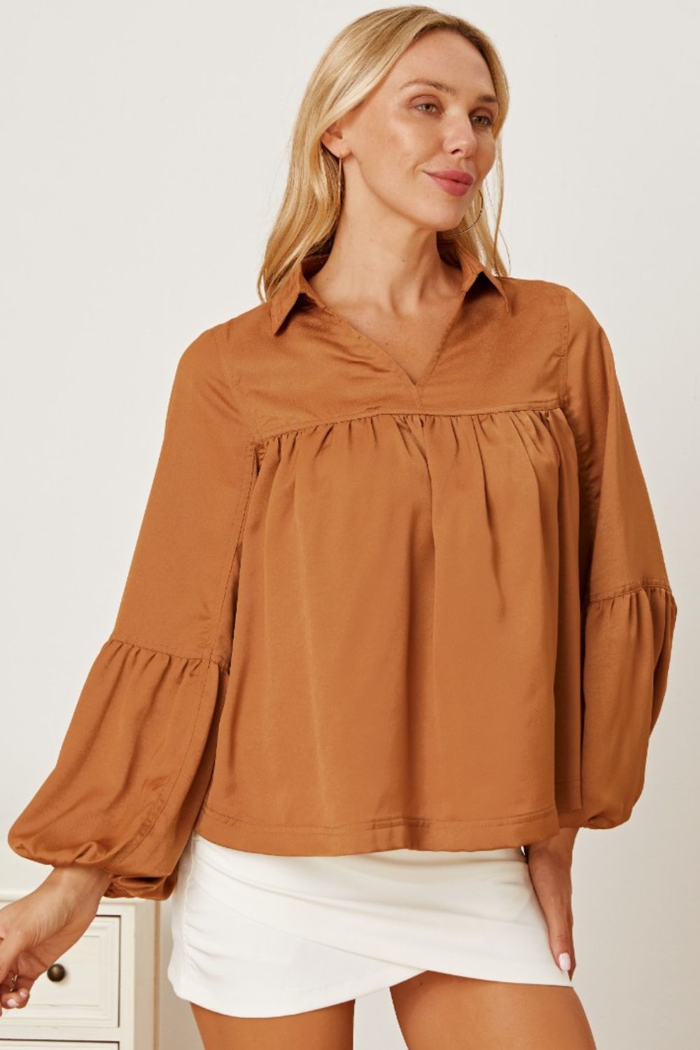 Balloon Sleeve Collared Neck Blouse - Classique Collection