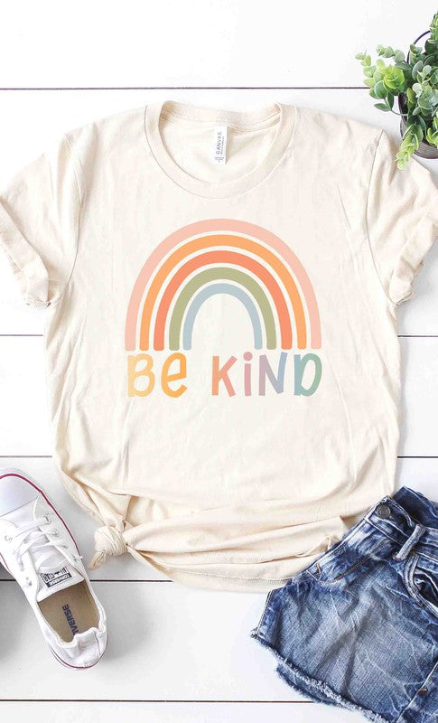 Rainbow Be Kind graphic tee PLUS - Classique Collection