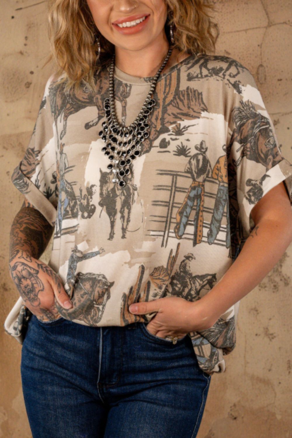 Cowboy Print Round Neck Short Sleeve T Shirt - Classique Collection