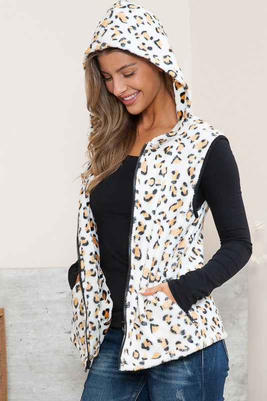 Hoodie Vest with Pockets - Classique Collection