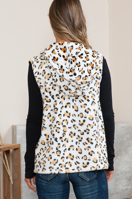 Hoodie Vest with Pockets - Classique Collection