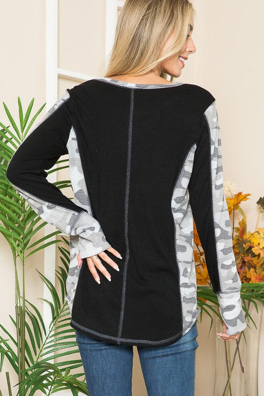 Leopard Print Contrast Thumbhole Knit - Classique Collection
