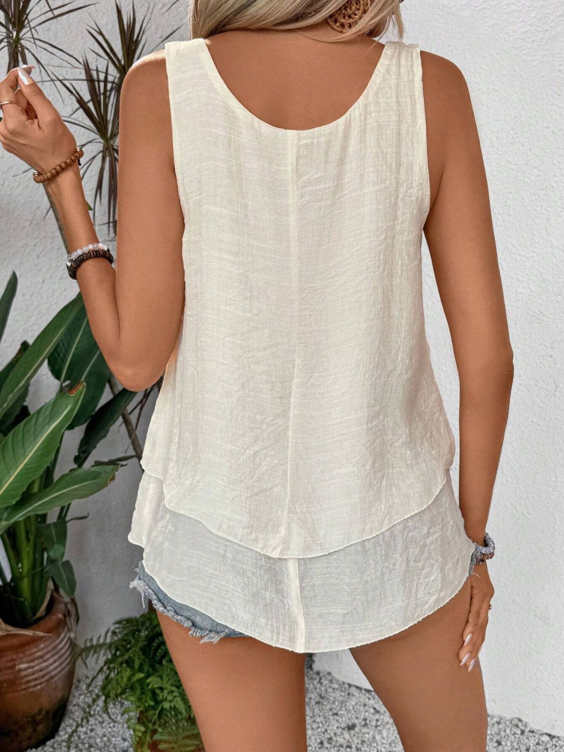 Layered Scoop Neck Wide Strap Tank - Classique Collection