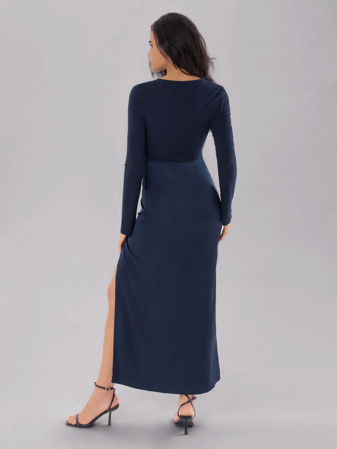 Split Round Neck Long Sleeve Midi Dress - Classique Collection