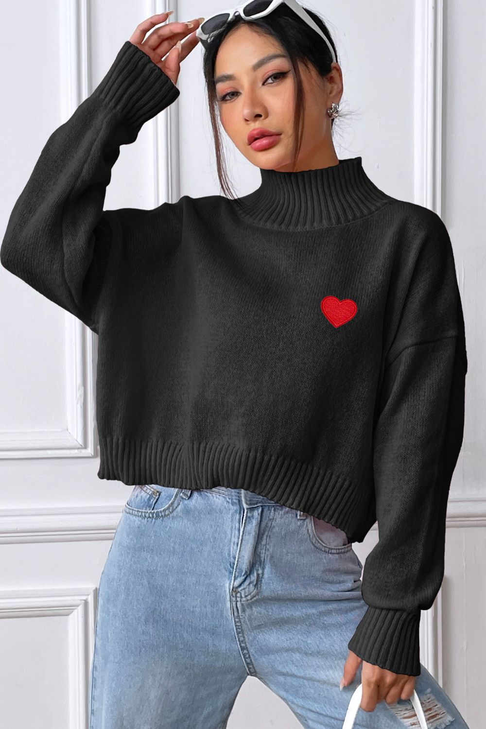 Heart Turtleneck Long Sleeve Sweater - ClassiQ