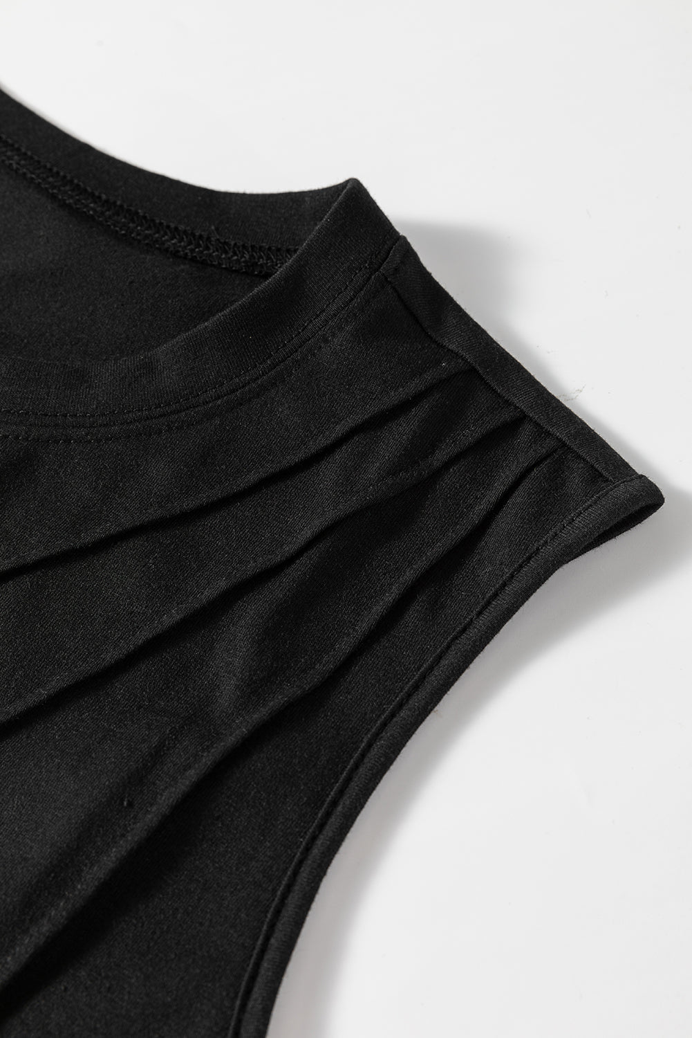 Black Crew Neck Pleated Tank Top ClassiQ