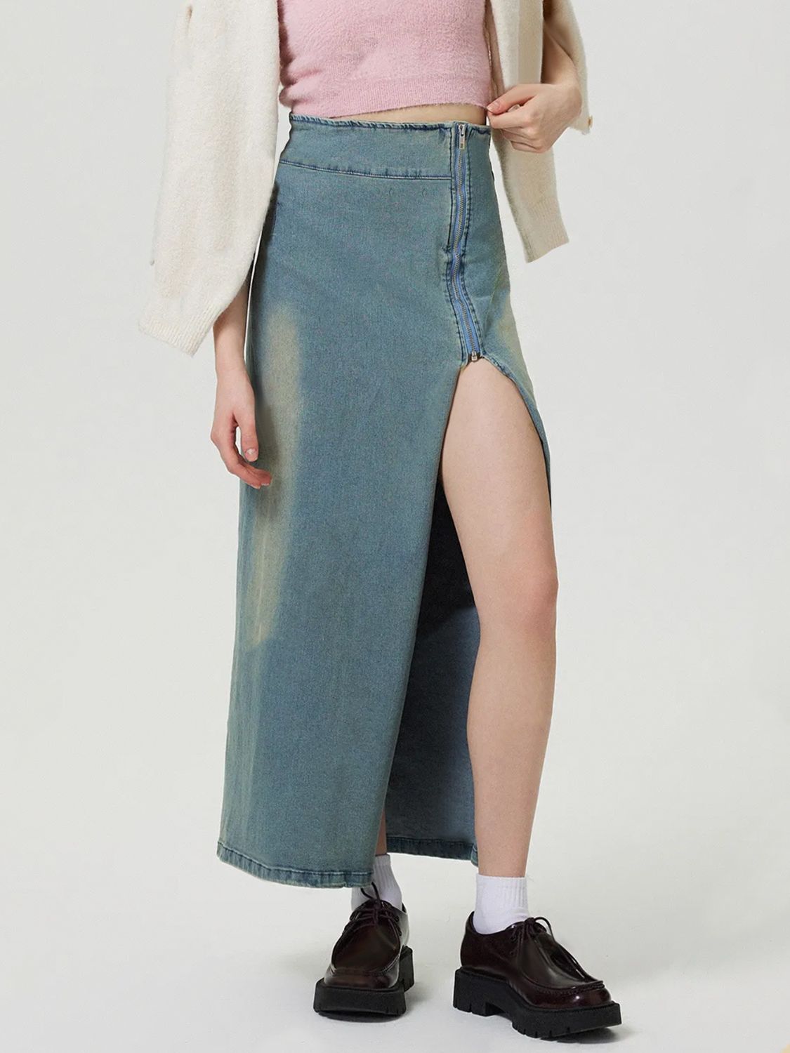 Slit Denim Skirt with Zip - Classique Collection