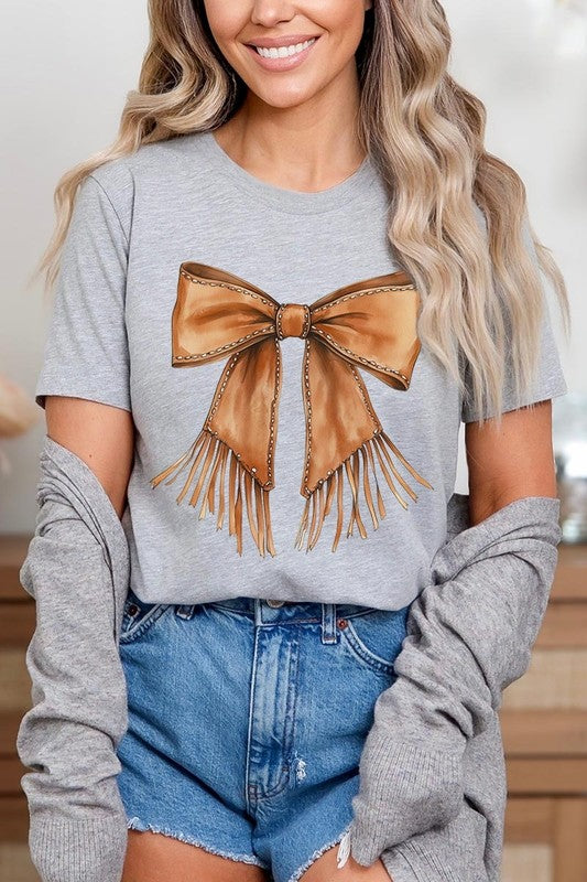 Western Cowgirl Bow Graphic Plus Tee - ClassiQ