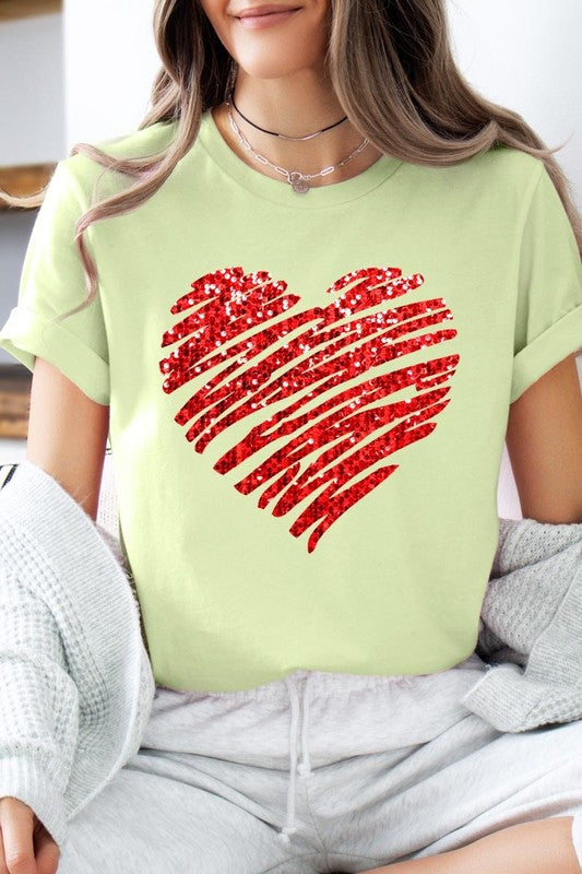 Faux Sequins Scribble Heart Graphic Plus Tee - Classique Collection