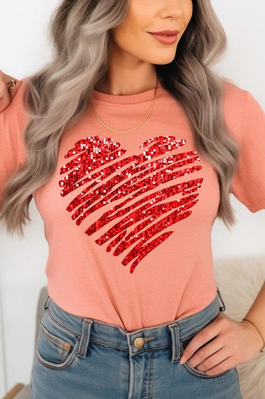 Faux Sequins Scribble Heart Graphic Plus Tee - Classique Collection