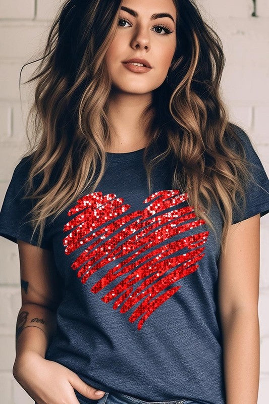 Faux Sequins Scribble Heart Graphic Plus Tee - Classique Collection