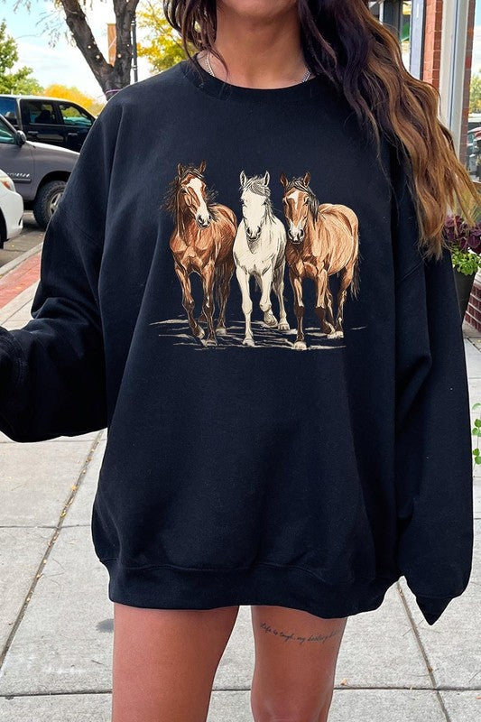 Three Horses Western Graphic Plus Sweatshirt - ClassiQ