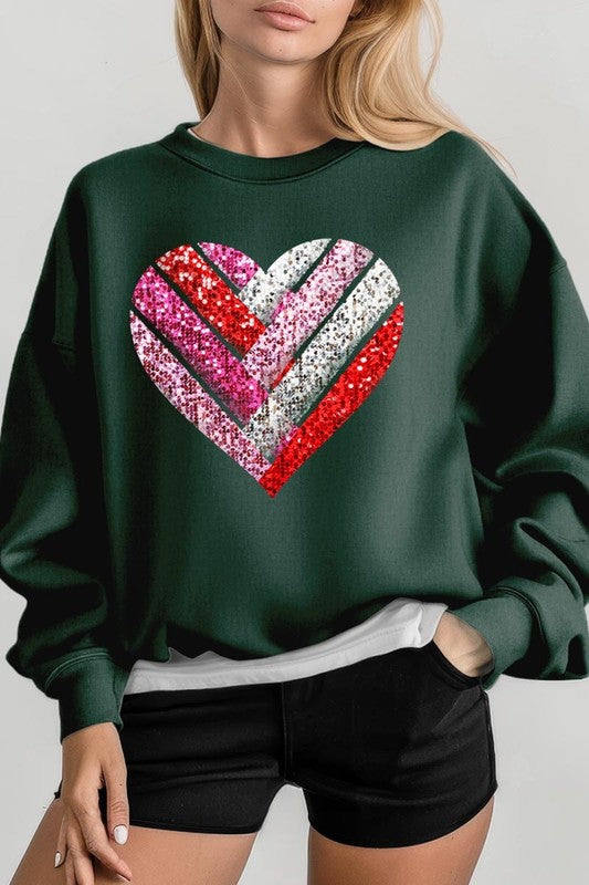 Faux Sequins Striped Heart Graphic Plus Sweatshirt - Classique Collection