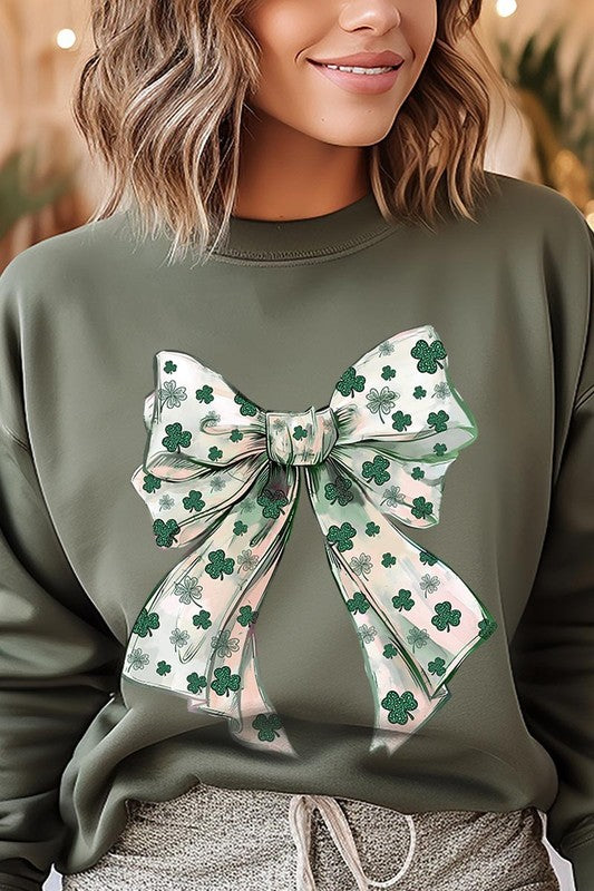 St Patrick's Day Coquette Bow Graphic Sweatshirt - Classique Collection