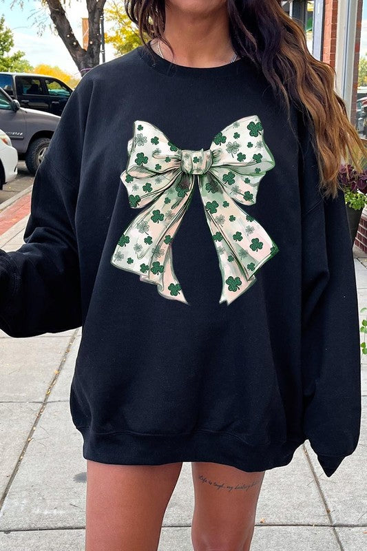 St Patrick's Day Coquette Bow Graphic Sweatshirt - Classique Collection