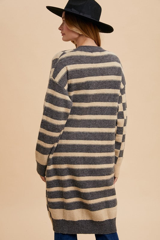 Annie Wear Checkered & Striped Open Front Long Sleeve Cardigan - ClassiQ