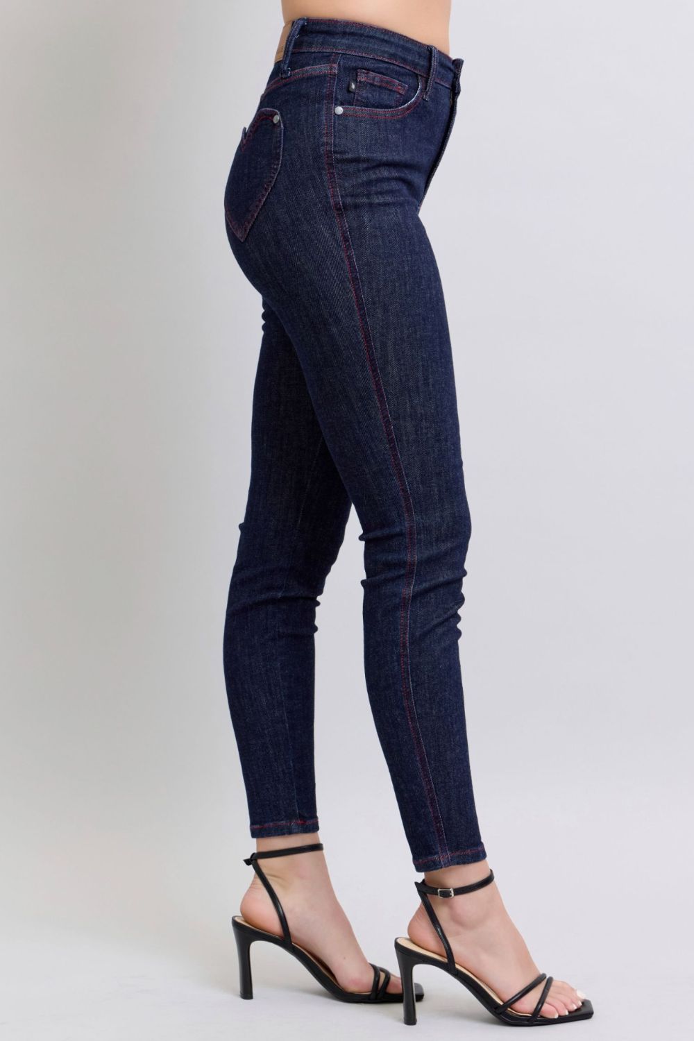 Judy Blue Full Size Heart Shaped Back Pockets Skinny Jeans - Classique Collection