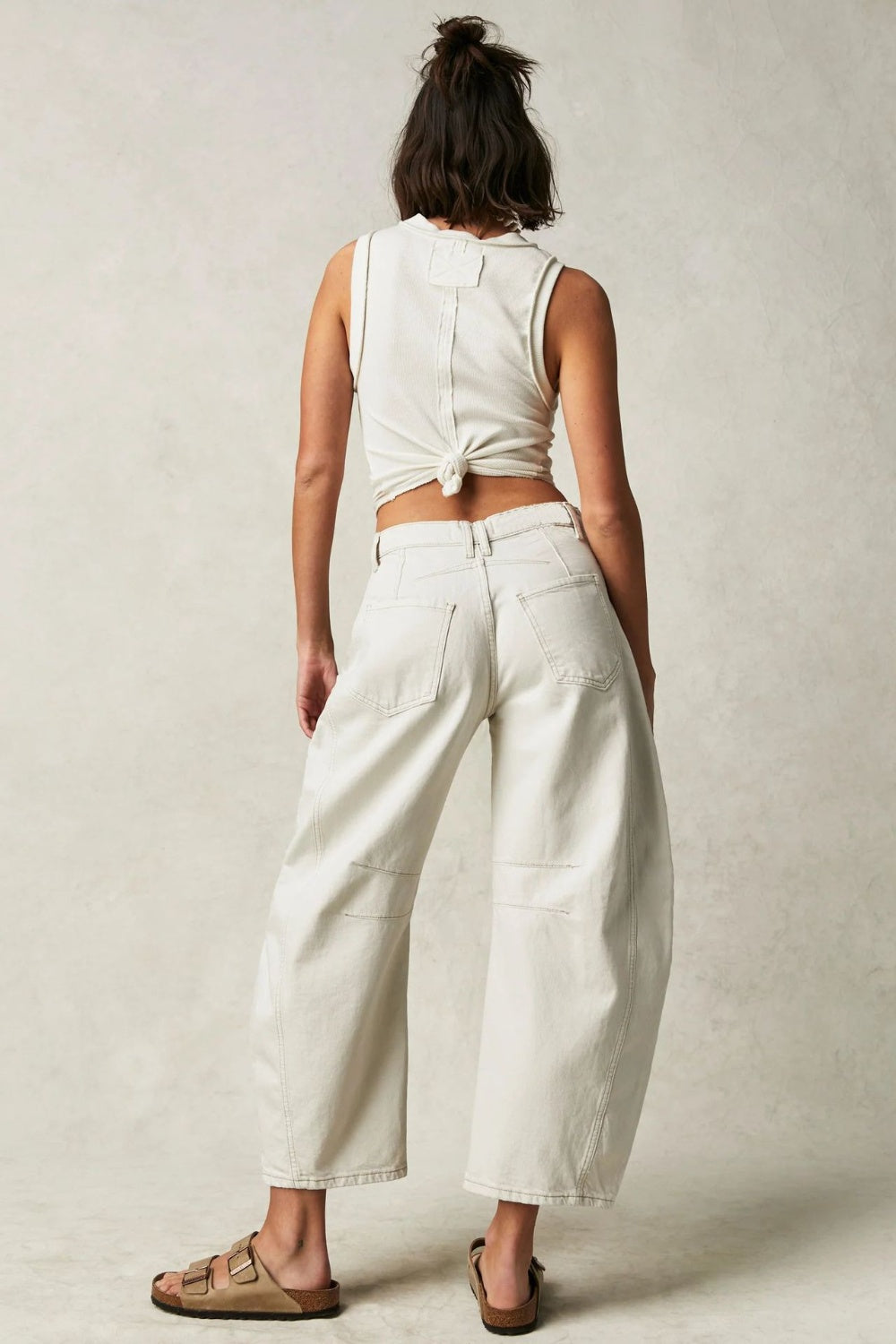 Wide Leg Jeans with Pockets - Classique Collection