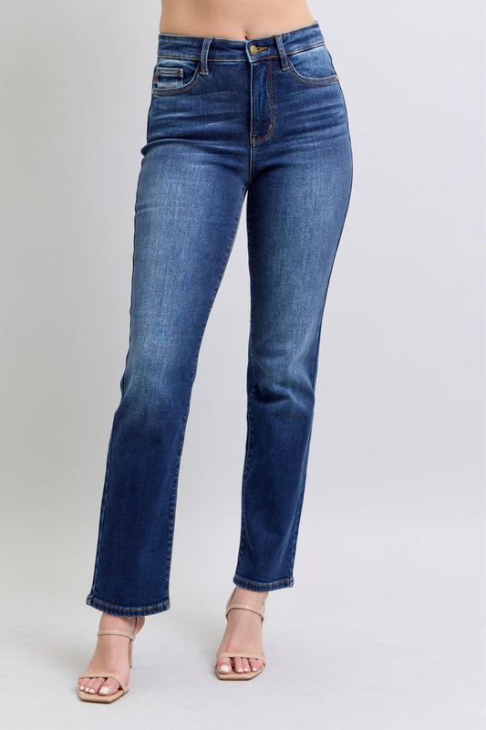 Judy Blue Full Size Washed Straight Leg Jeans with Pockets - Classique Collection