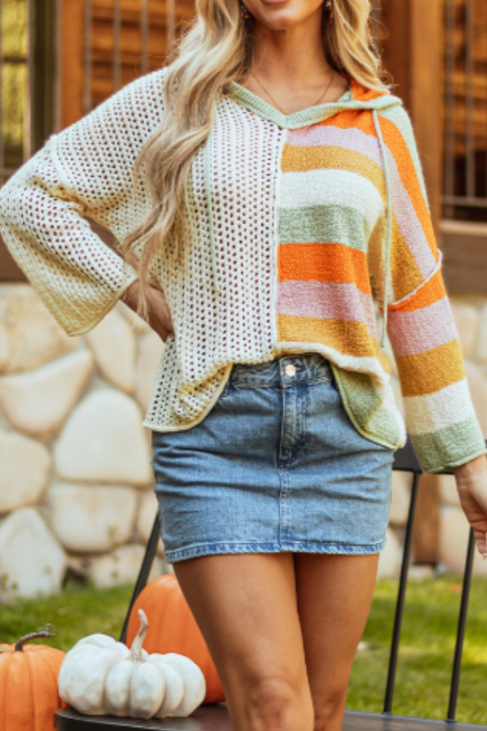 Openwork Color Block Hooded Sweater - Classique Collection