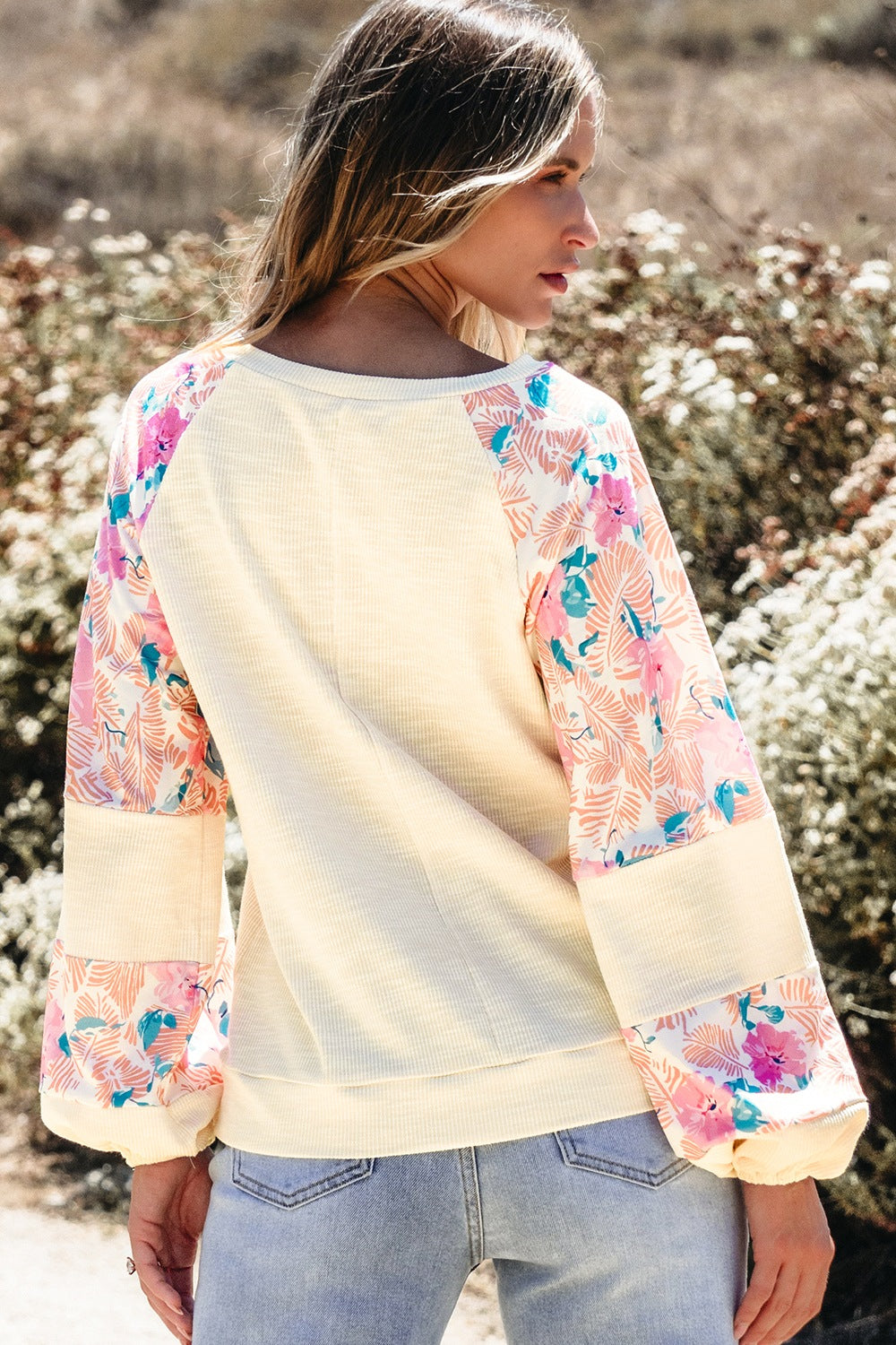 Printed Round Neck Balloon Sleeve Sweatshirt - Classique Collection