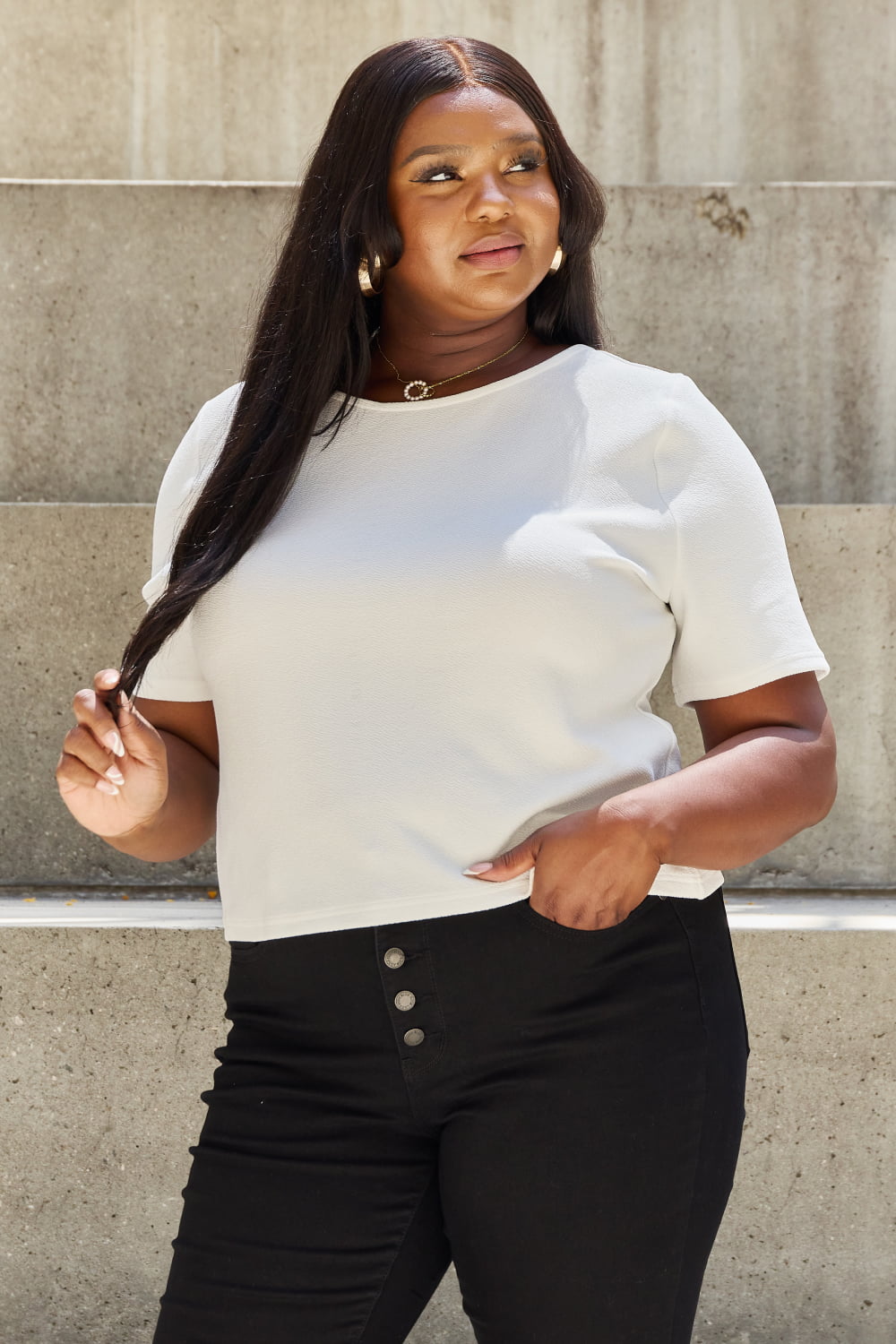 And The Why Pearly White Full Size Criss Cross Pearl Detail Open Back T-Shirt - Classique Collection