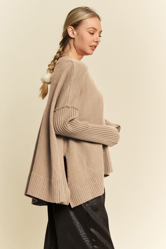Davi & Dani Ribbed Side Slit V-Neck Sweater - Classique Collection