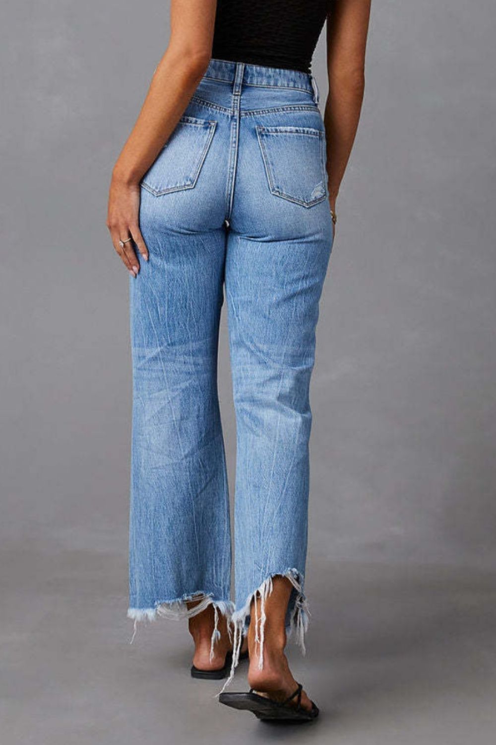 Distressed Raw Hem Jeans with Pockets - Classique Collection