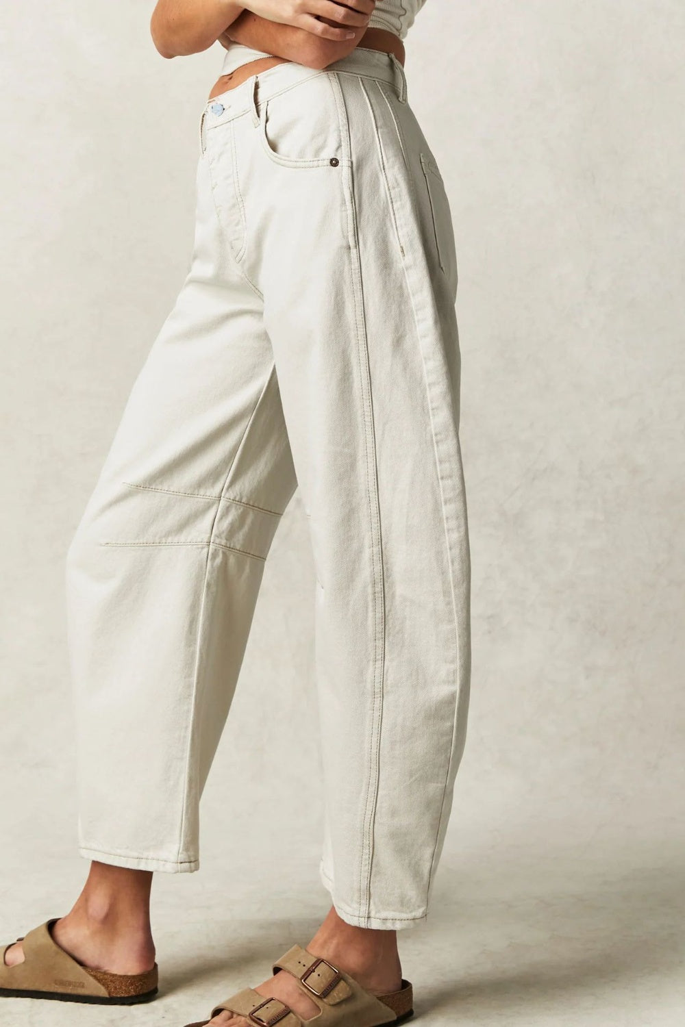 Wide Leg Jeans with Pockets - Classique Collection