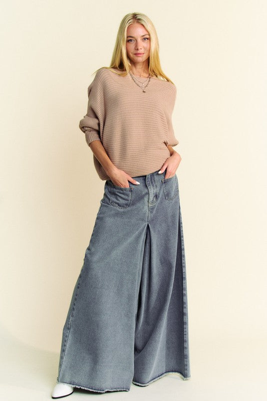 Davi & Dani Round Neck Batwing Sleeve Sweater - ClassiQ