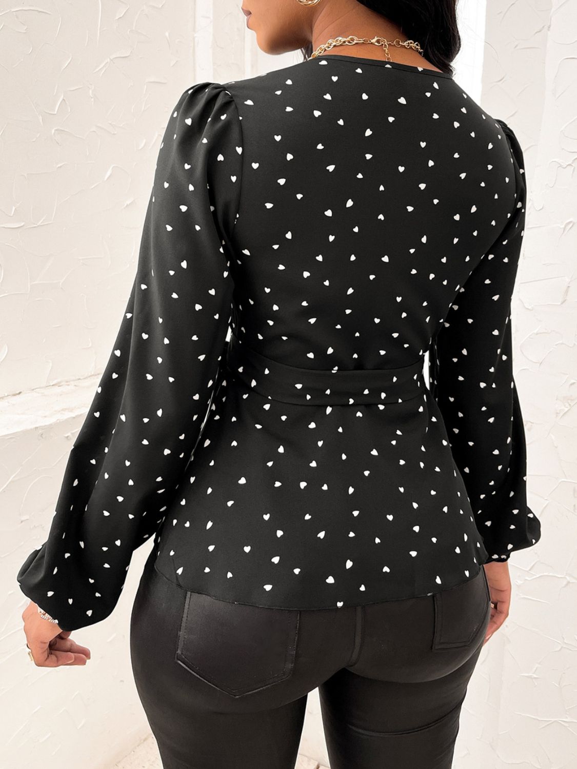 Heart Print Surplice Balloon Sleeve Blouse - Classique Collection