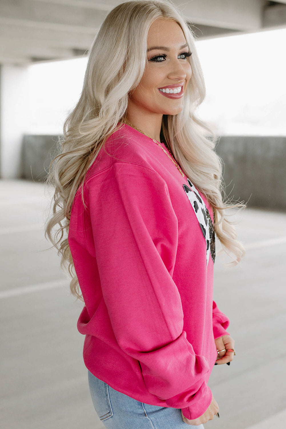 Strawberry Pink Sequins Heart Patch Graphic Sweatshirt - ClassiQ