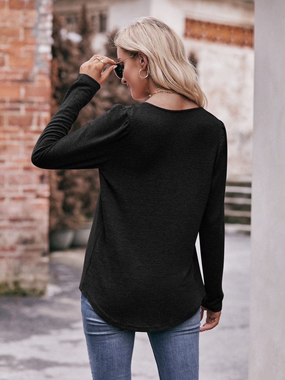 Mandy Pleated Detail Curved Hem Long Sleeve Top - ClassiQ