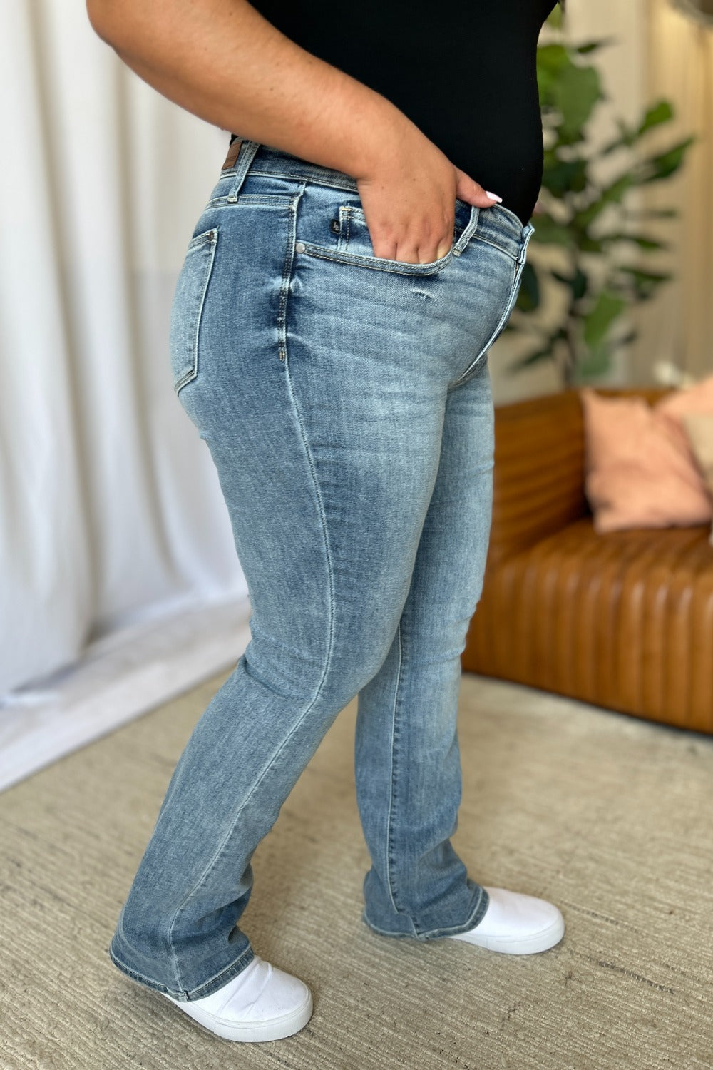 Judy Blue Full Size Medium Rise Bootcut Jeans - Classique Collection