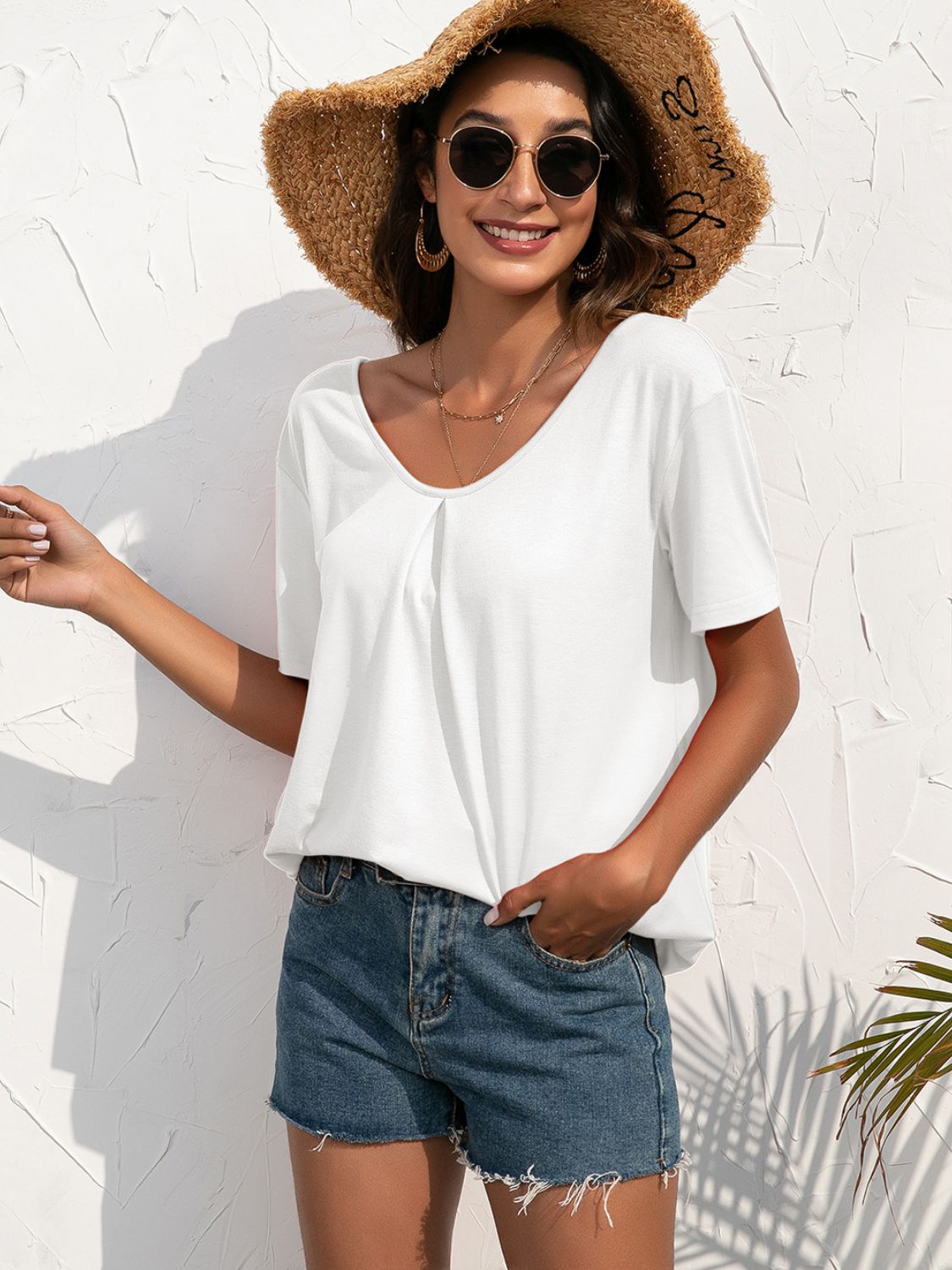 Ivy Lane Lace Trim Short Sleeve Top - Classique Collection