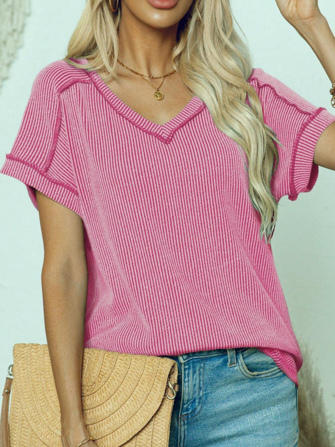 Exposed Seam V-Neck Short Sleeve Top - Classique Collection
