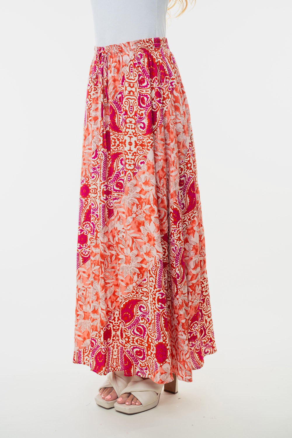 White Birch Full Size High Waisted Floral Woven Skirt - Classique Collection