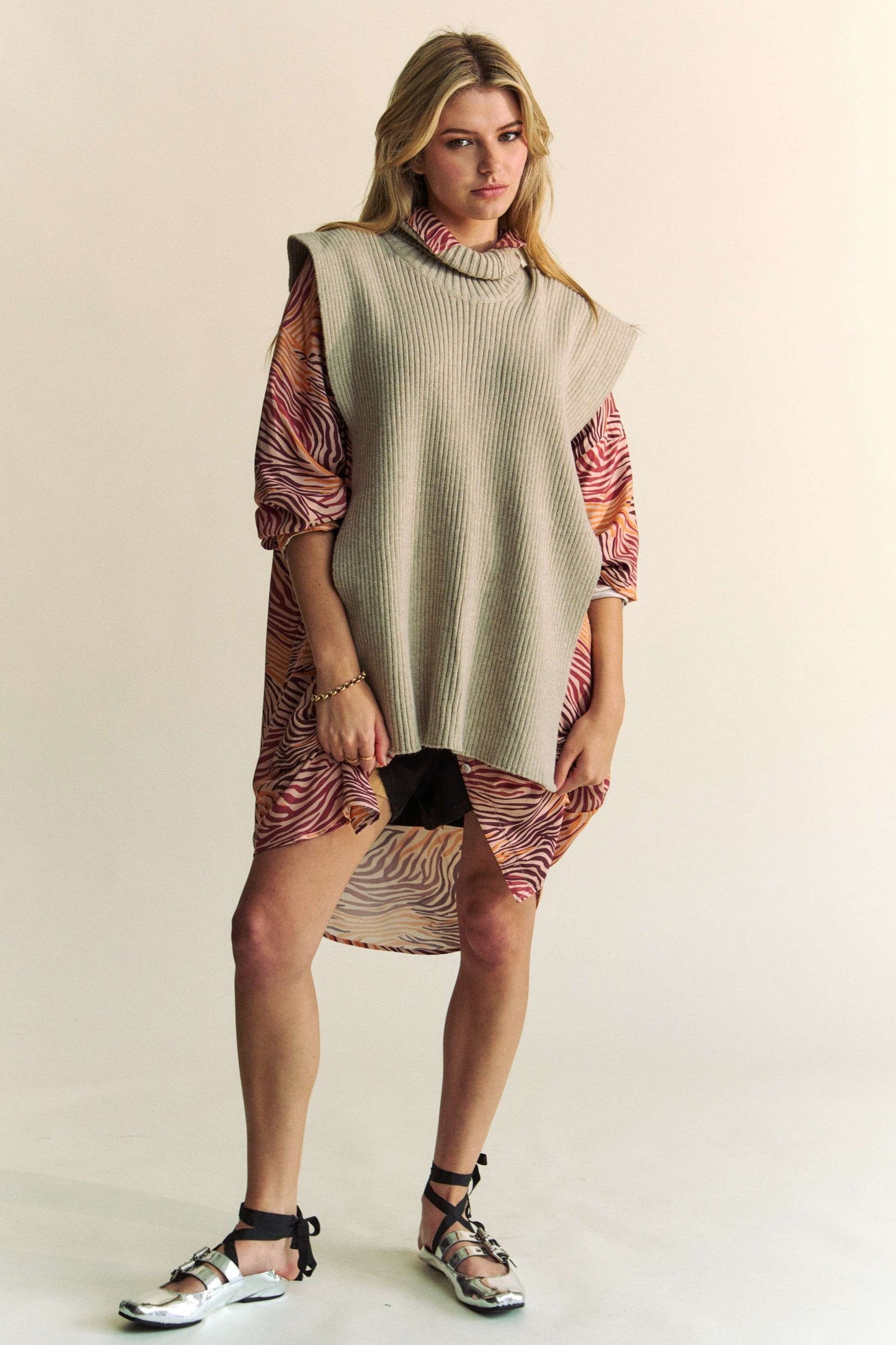 Davi & Dani Side Split Turtleneck Sleeveless Knit Top - Classique Collection
