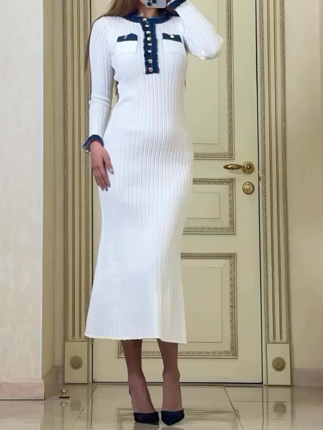 Contrast Trim Round Neck Long Sleeve Sweater Dress - Classique Collection