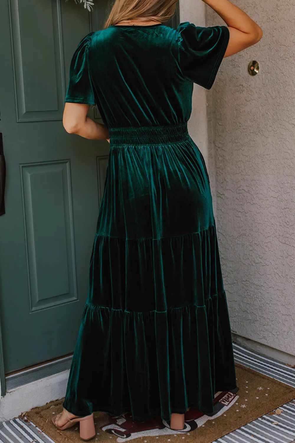 Tiered Notched Short Sleeve Dress with Pockets - Classique Collection