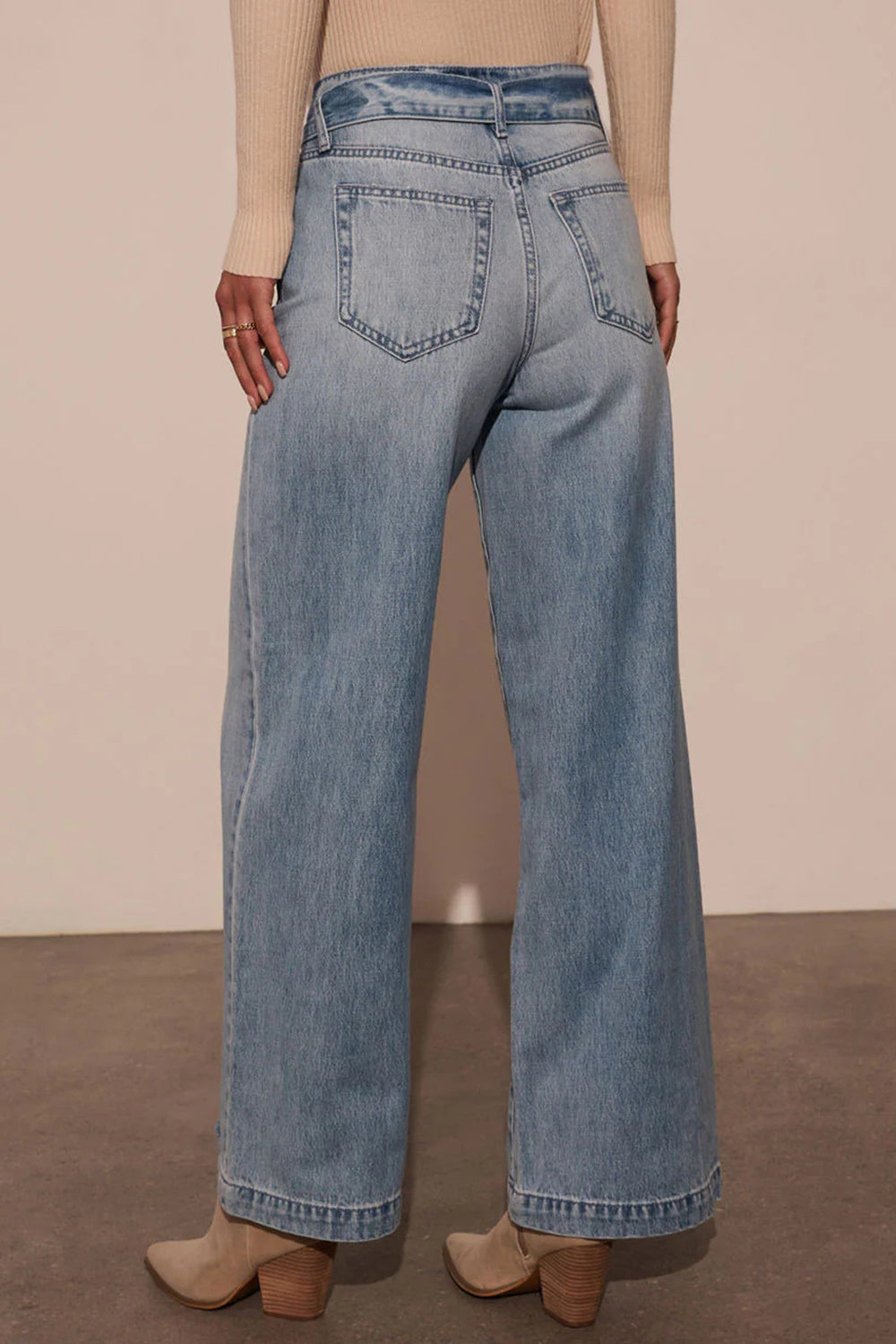 Tied Wide Leg Jeans with Pockets - Classique Collection