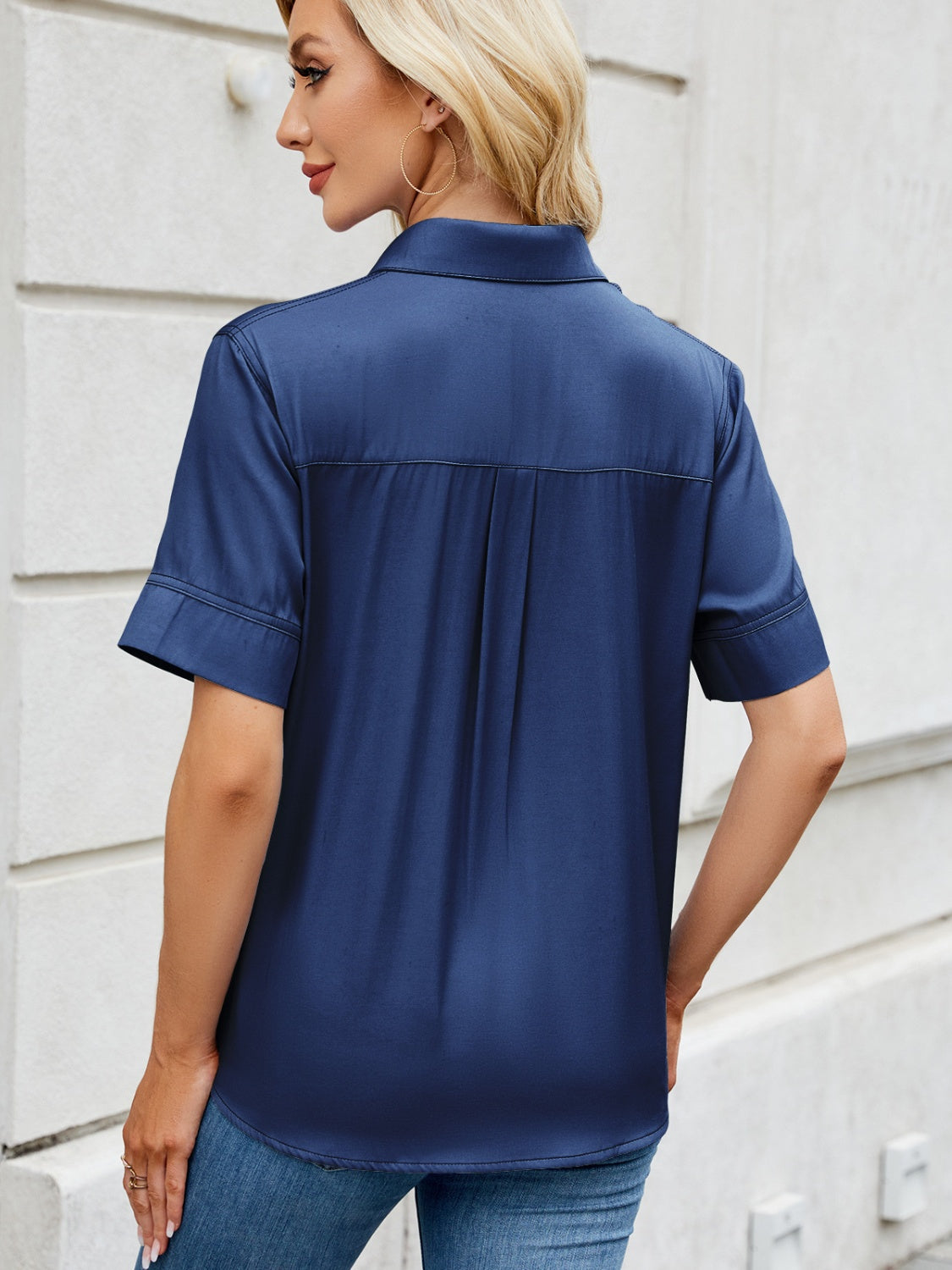 Collared Neck Short Sleeve Shirt - Classique Collection