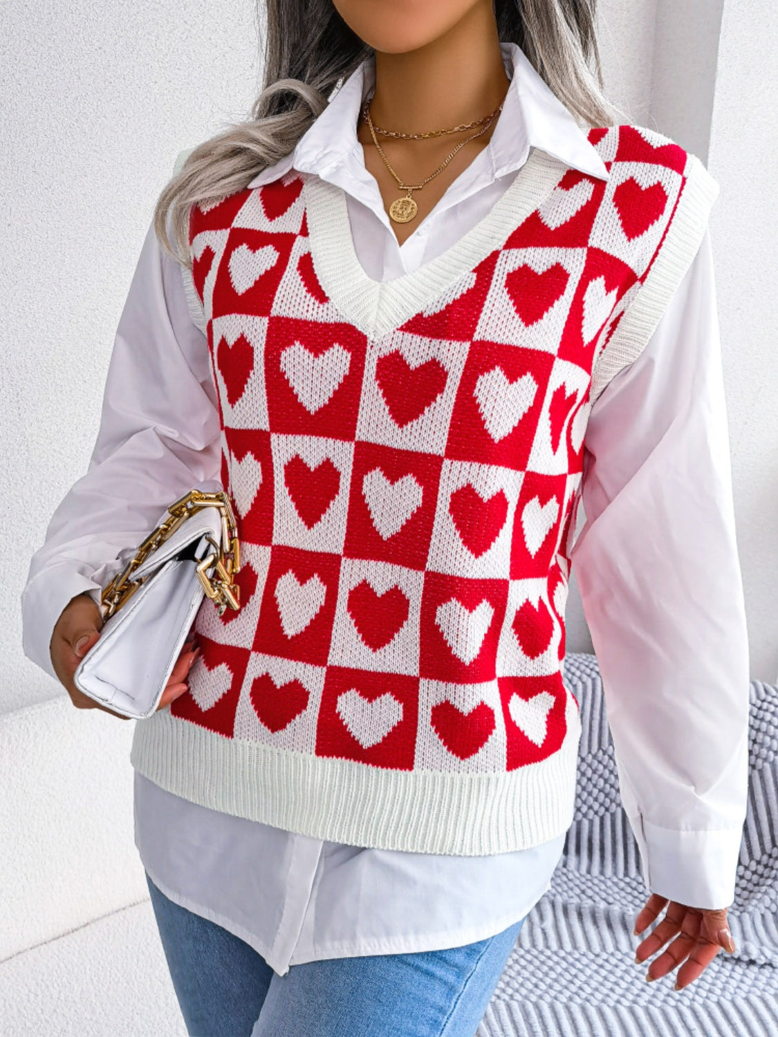 Heart V-Neck Sweater Vest - ClassiQ